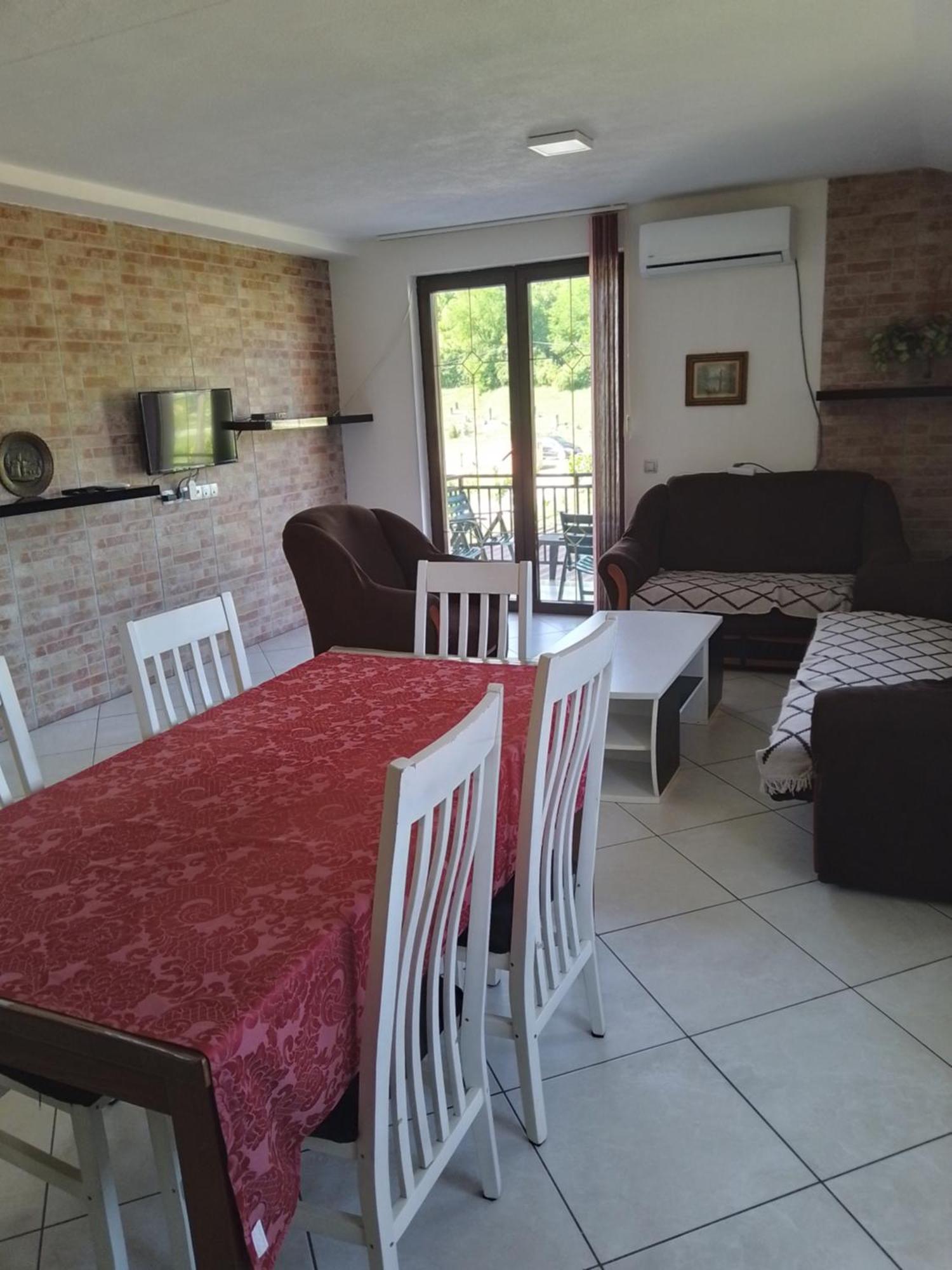 Apartmani Natura Sanski Most Δωμάτιο φωτογραφία