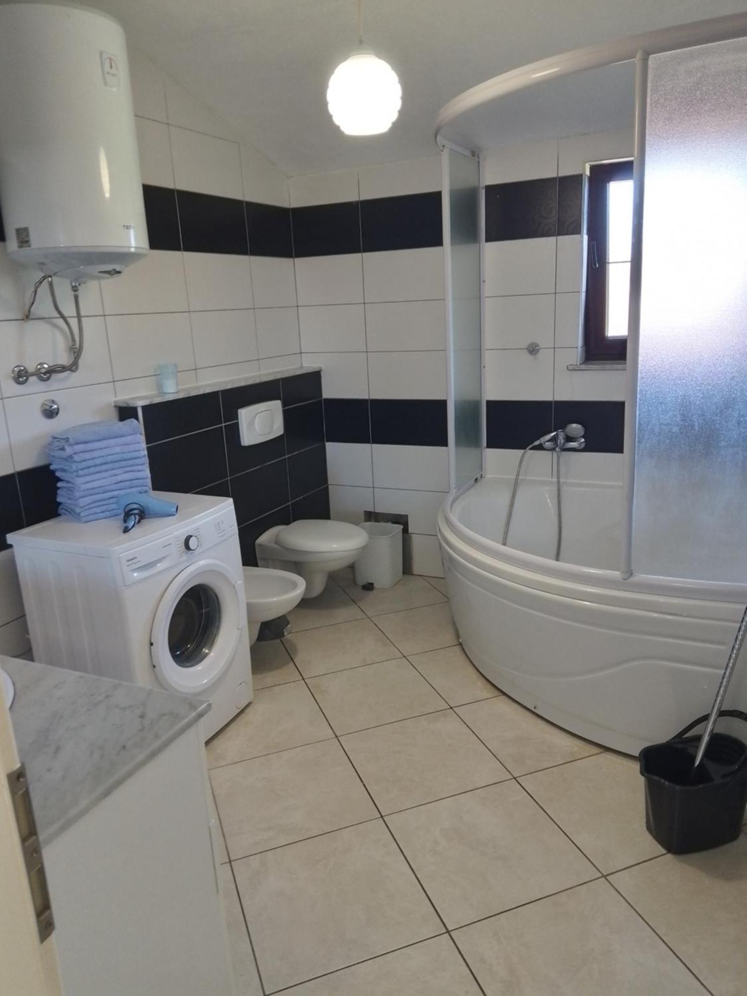Apartmani Natura Sanski Most Δωμάτιο φωτογραφία